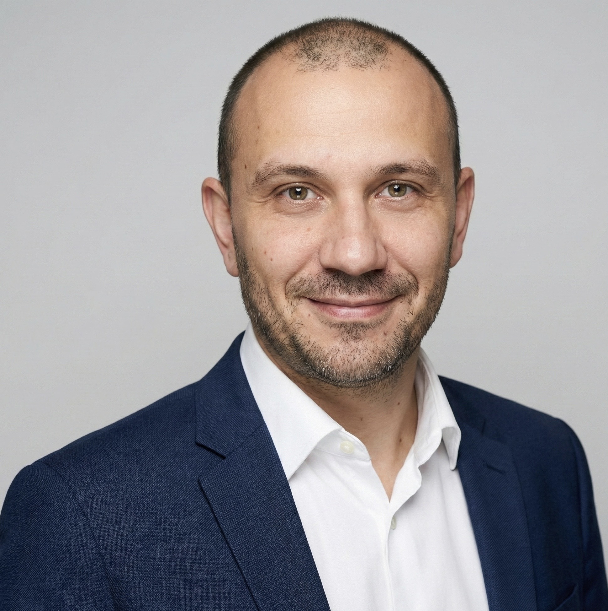 Vladislav Odinsh - Inhaber