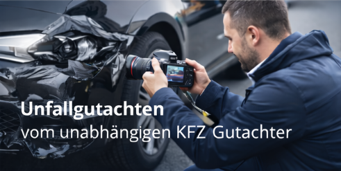 KFZ Gutachter mit Kamera